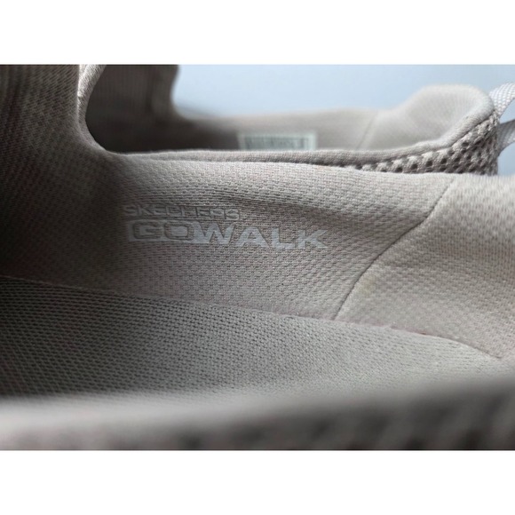 Skechers Shoes Womens Sz. 8.5 Beige Go Walk Joy Goga Max Knit Slip On Comfort - Picture 7 of 14